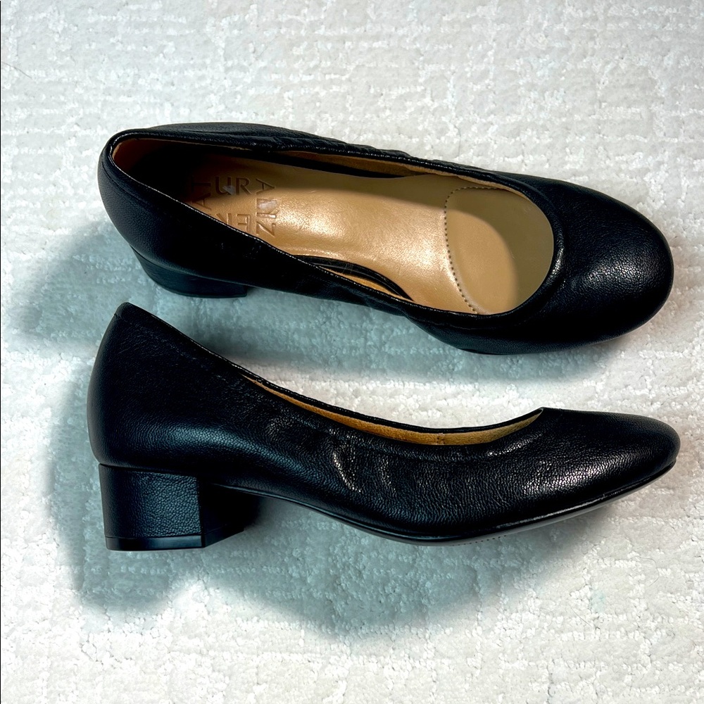 Naturalizer Black Leather Block Heels